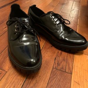 Mossimo Black Patent chunky sole brogue oxfords